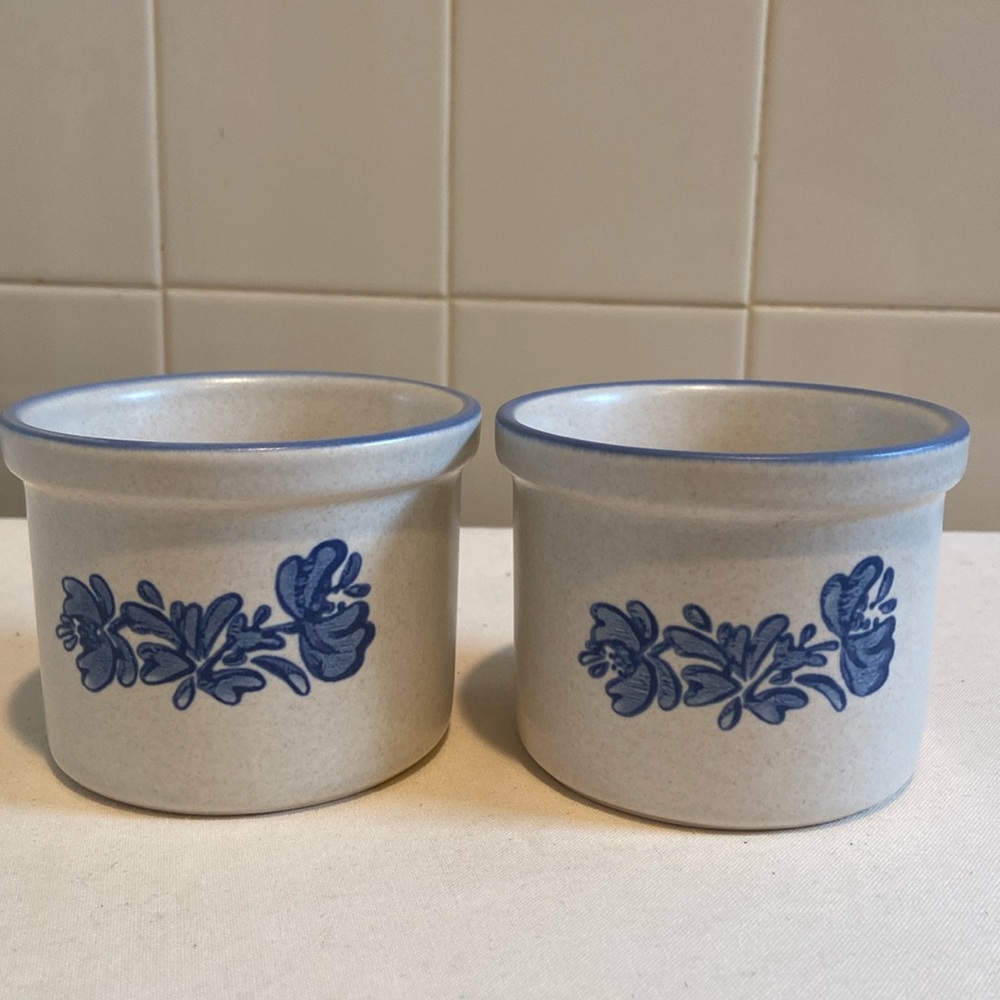 💙Pfaltzgraff Yorktowne Individual set of 2 Ramekin /Dipper/Custardy/sauce